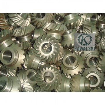 Koło stożkowe duże łukowe...